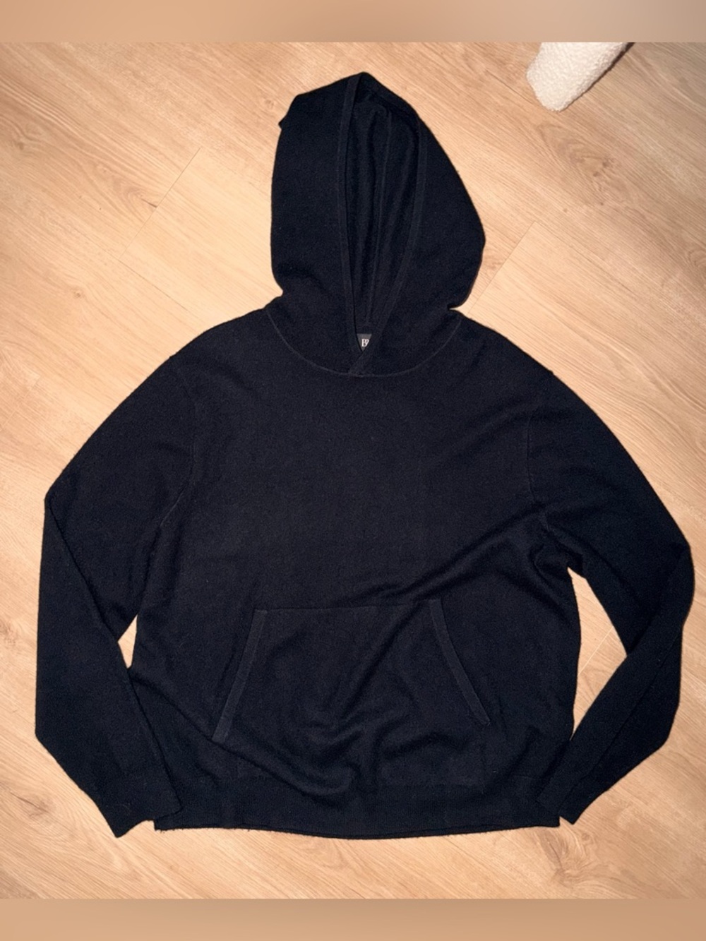 Banana Republic Cashmere Hoodie Sweater, like new ($190)! - Picture 3 of 6
